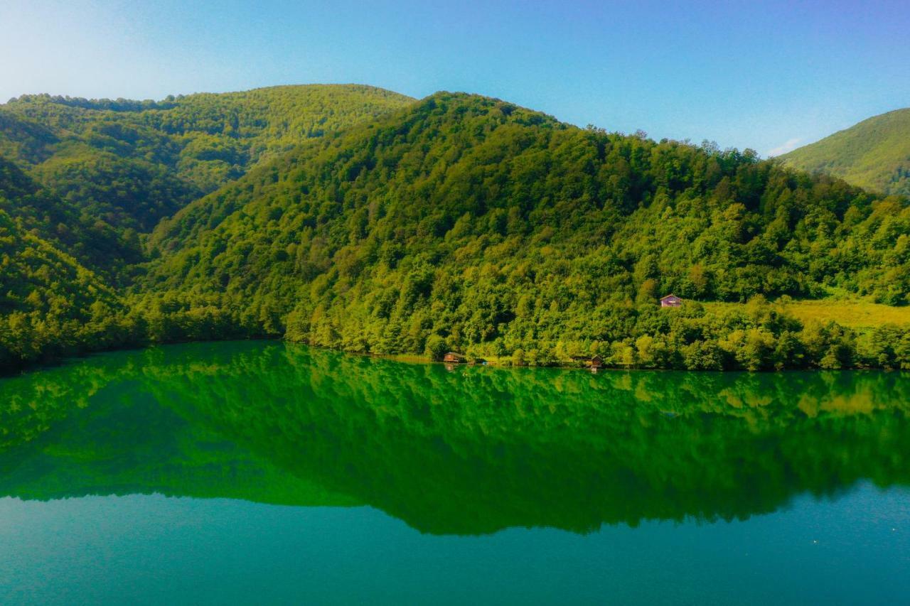 Lake House Krndija Hotel Jajce Ngoại thất bức ảnh